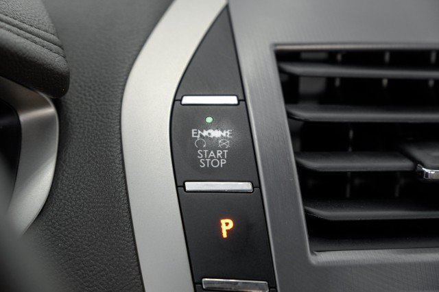 Used 2019 Lincoln MKZ Reserve FWD image 20