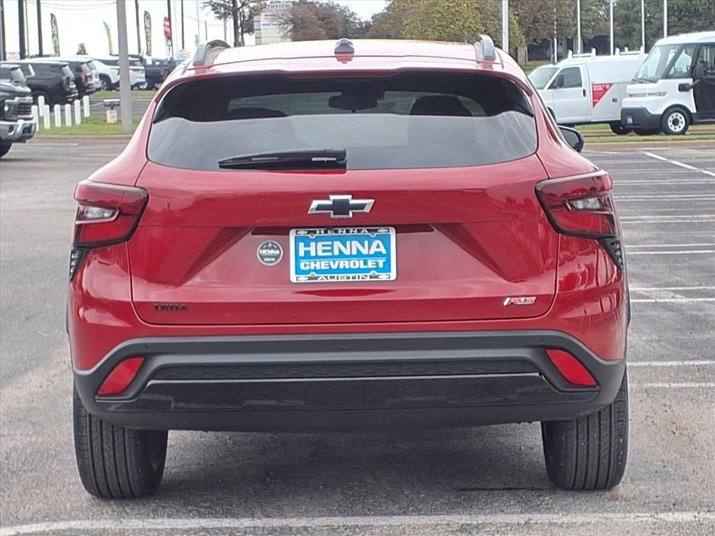 New 2026 Chevrolet Trax RS w/ Sunroof Package image 5
