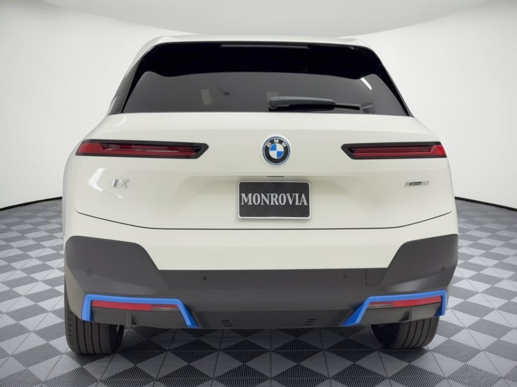 Certified 2024 BMW iX xDrive50 w/ Convenience Package AWD/4WD image 11
