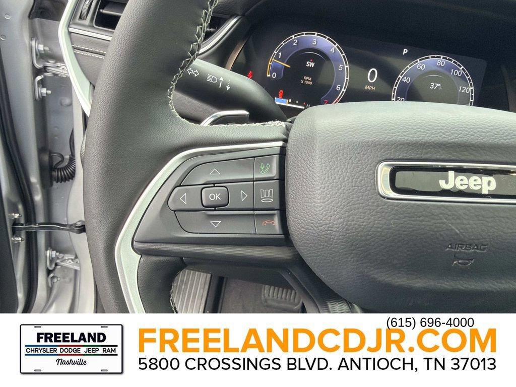 New 2025 Jeep Grand Cherokee Altitude w/ Trailer Tow Package image 25