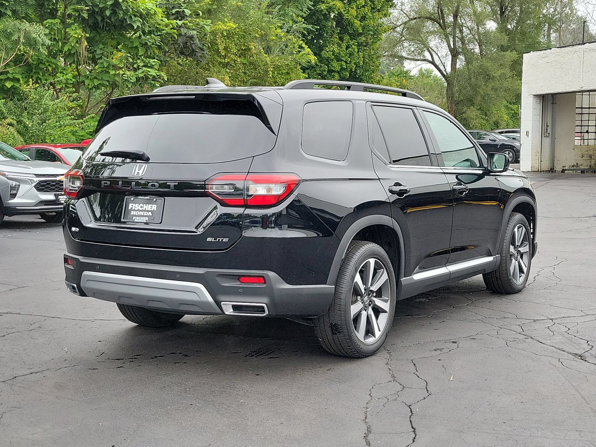 Certified 2023 Honda Pilot Elite image 3