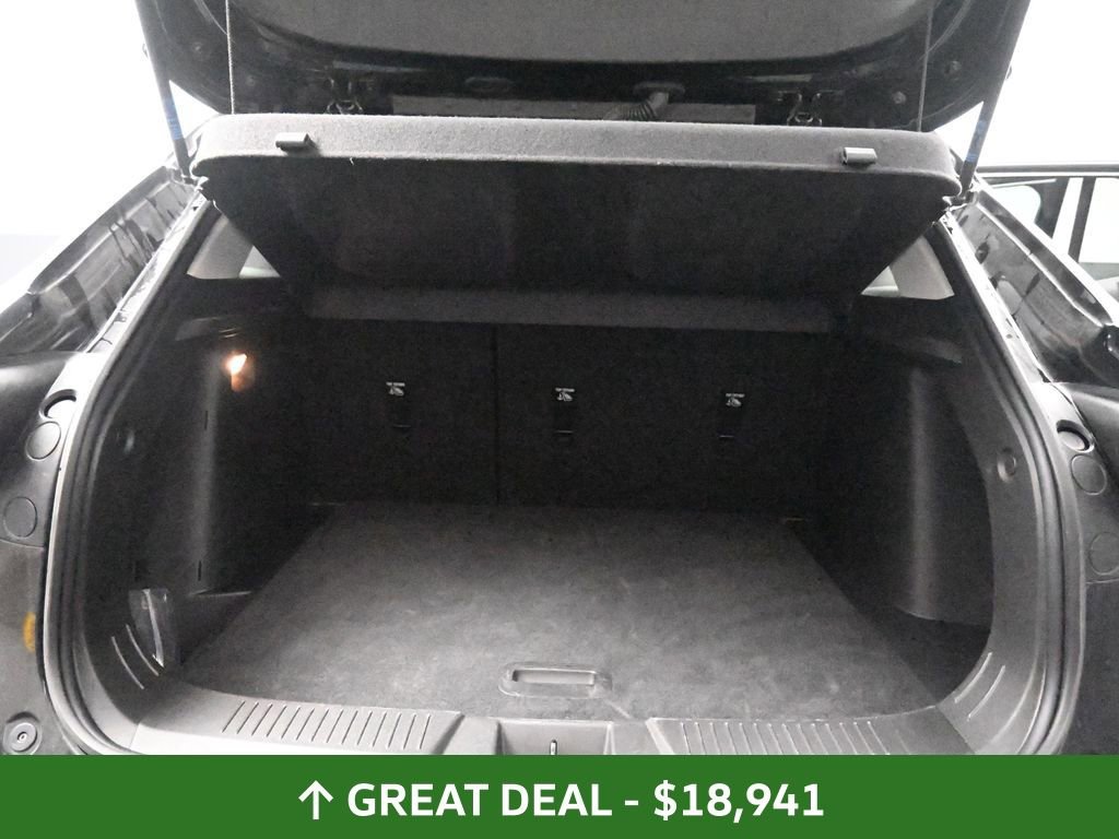 Used 2025 Chevrolet Trax LT image 25