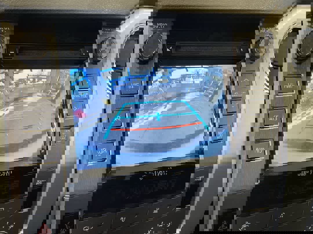 Used 2017 Toyota Tundra SR5 image 17