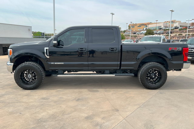 Used 2019 Ford F350 Lariat AWD/4WD image 2