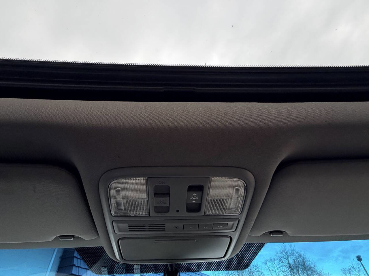 Used 2010 Honda Pilot EX-L image 30