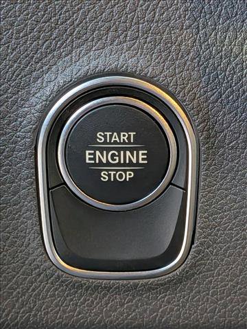 Used 2025 Mercedes-Benz Sprinter 2500 image 9