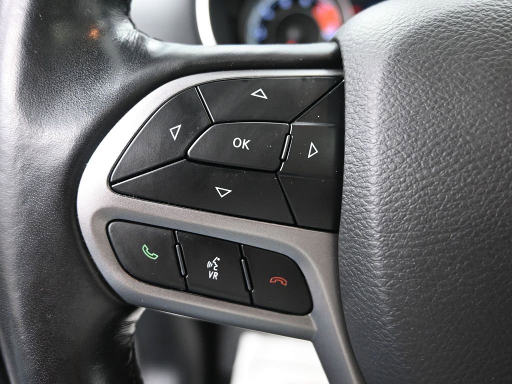 Used 2020 Jeep Cherokee Limited image 27