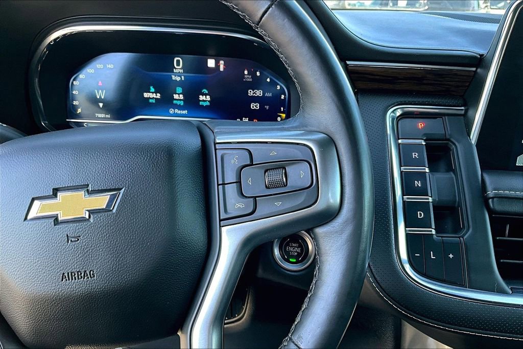 Used 2022 Chevrolet Tahoe Premier AWD/4WD image 14