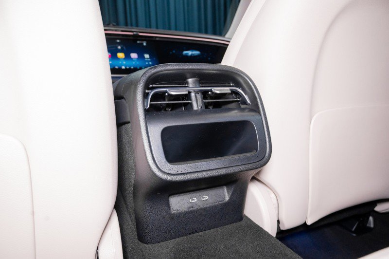 New 2026 Mercedes-Benz E 350 Sedan image 25