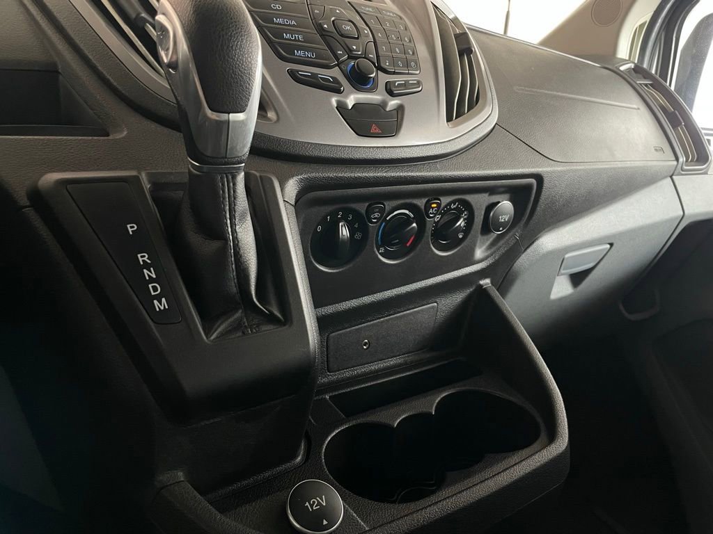 Used 2017 Ford Transit 150 XLT image 40