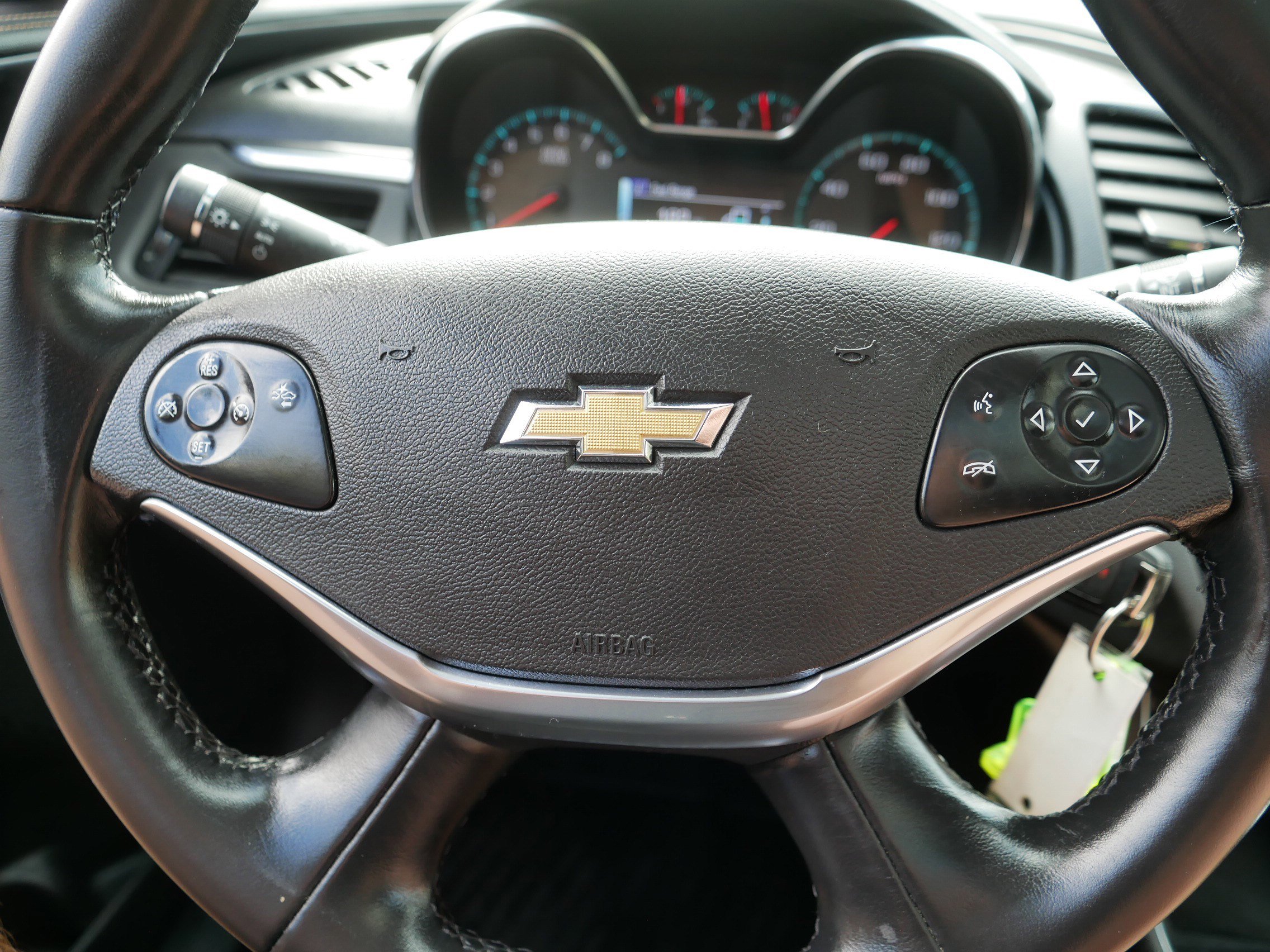 Used 2017 Chevrolet Impala LT w/ Convenience Package FWD image 25