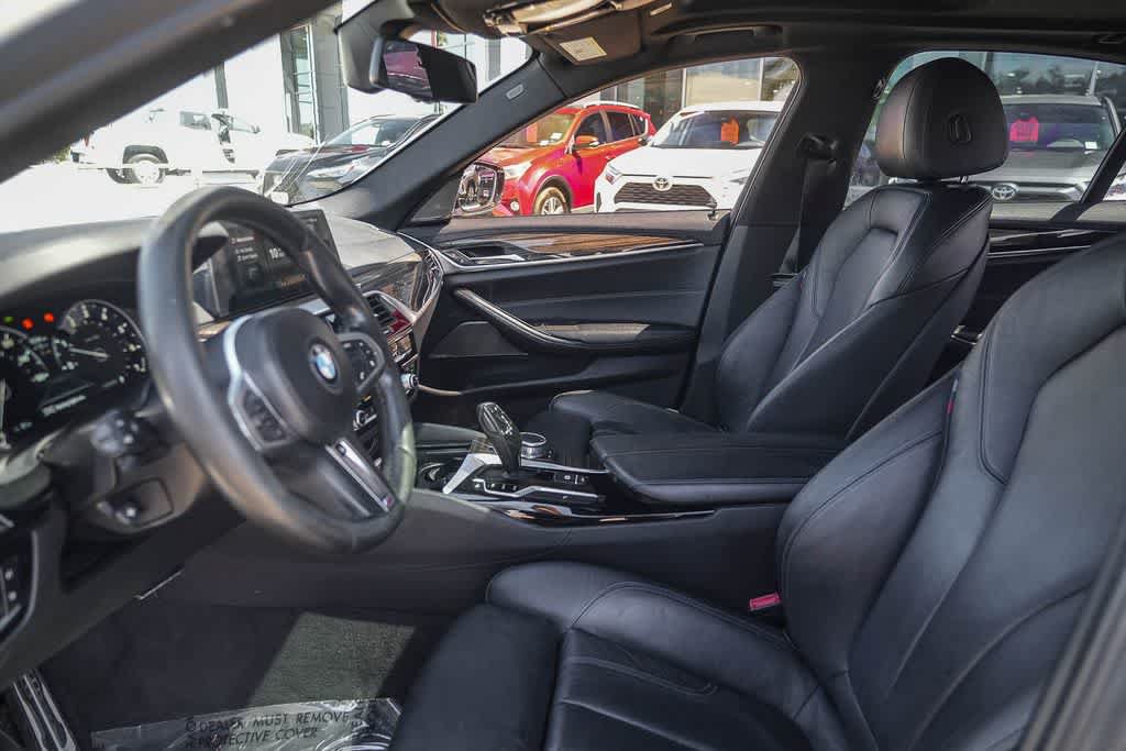 Used 2017 BMW 540i RWD image 18