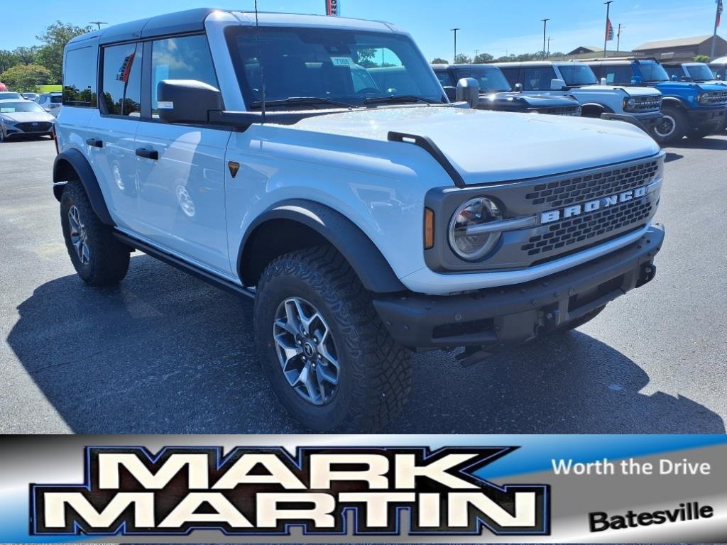New 2025 Ford Bronco Badlands image 1