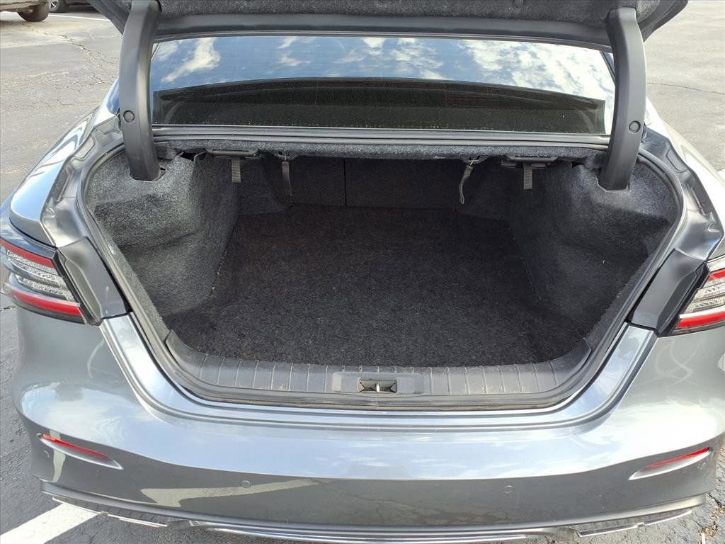 Used 2021 Nissan Maxima Platinum w/ Sport Mat Group image 29