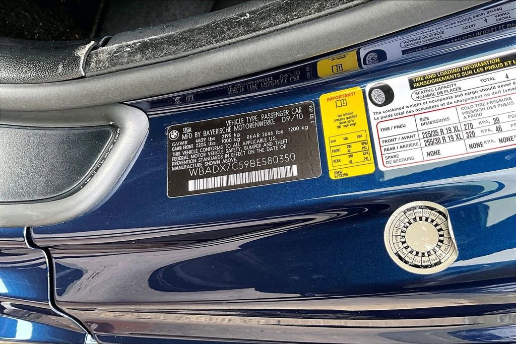 Used 2011 BMW 335i Convertible image 35