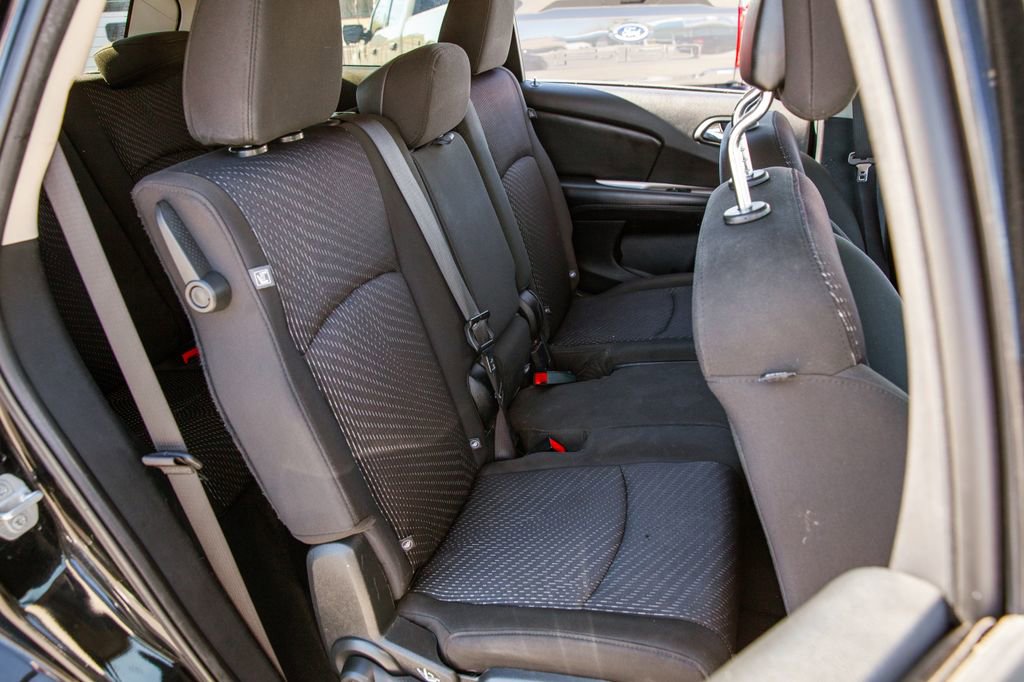 Used 2019 Dodge Journey SE w/ Connectivity Group image 12