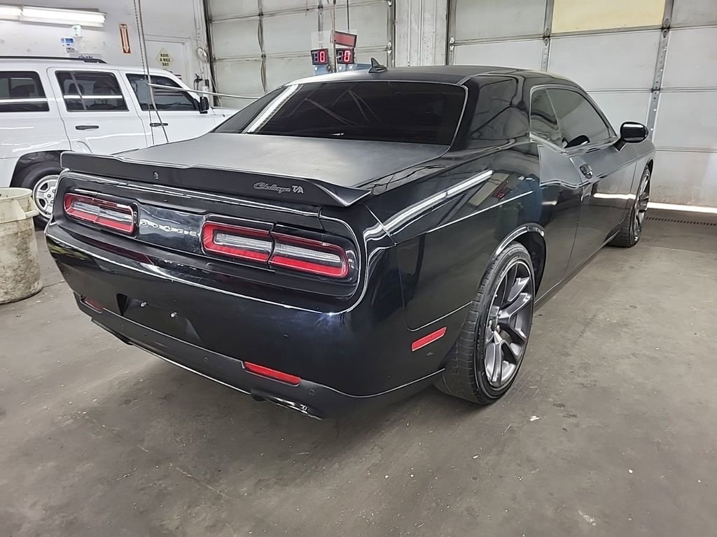 Used 2021 Dodge Challenger R/T w/ T/A Package image 3