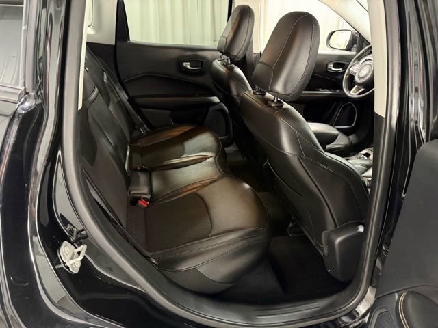 Used 2020 Jeep Compass Latitude w/ Cold Weather Group image 8