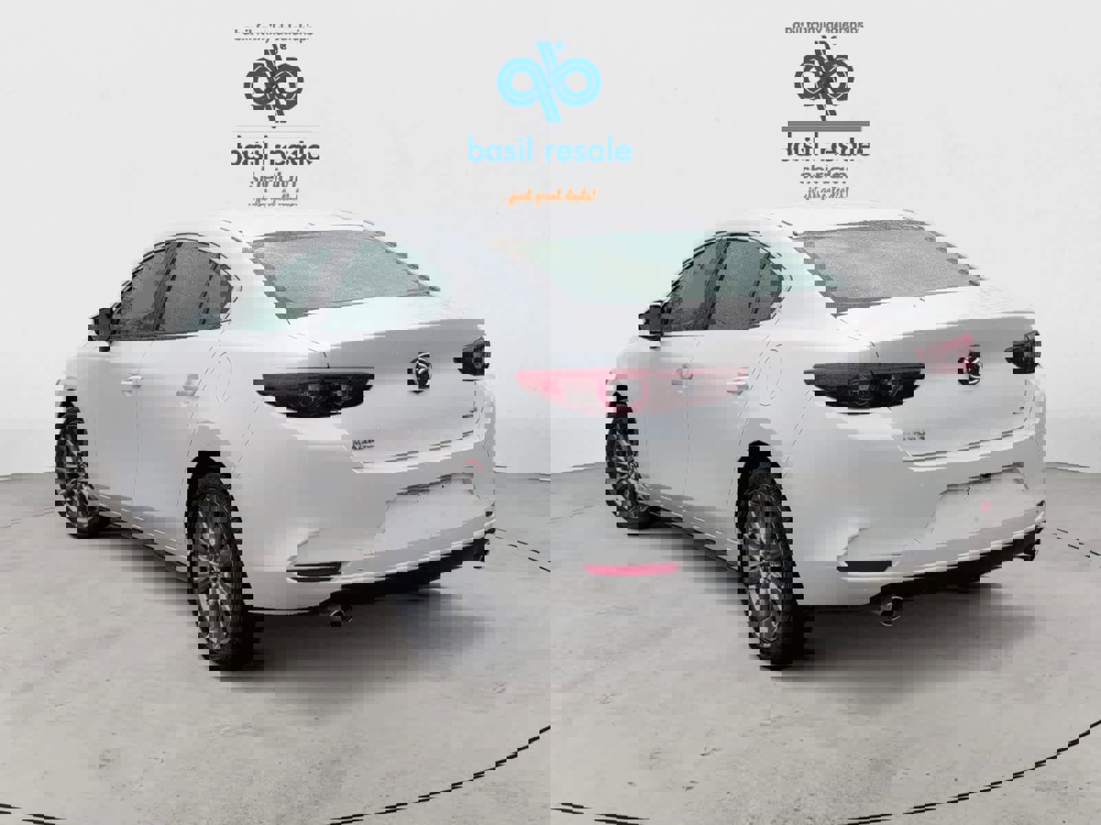 Used 2025 MAZDA MAZDA3 s image 4