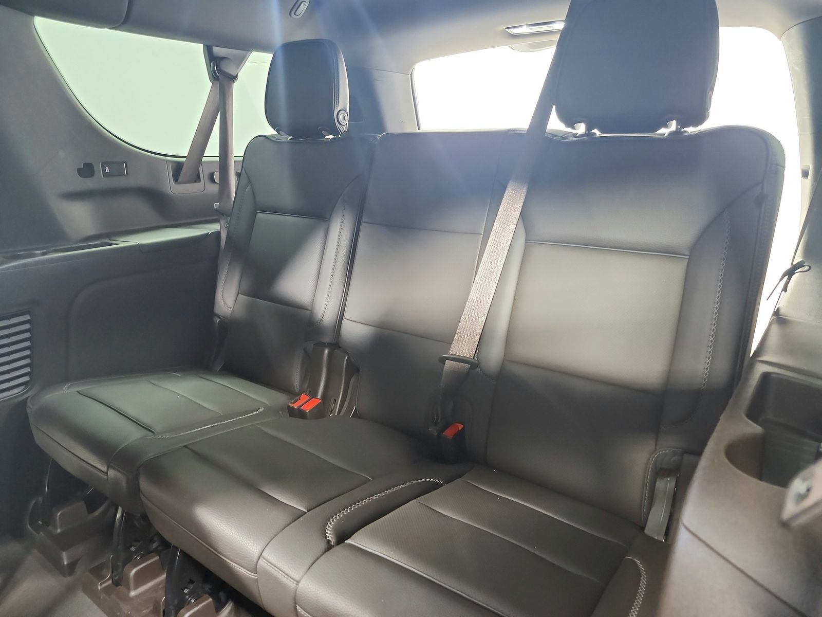 Used 2021 GMC Yukon XL Denali AWD/4WD image 38