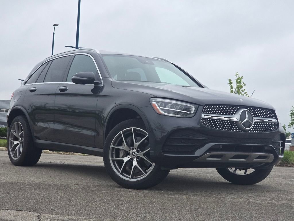 Certified 2022 Mercedes-Benz GLC 300 4MATIC image 1