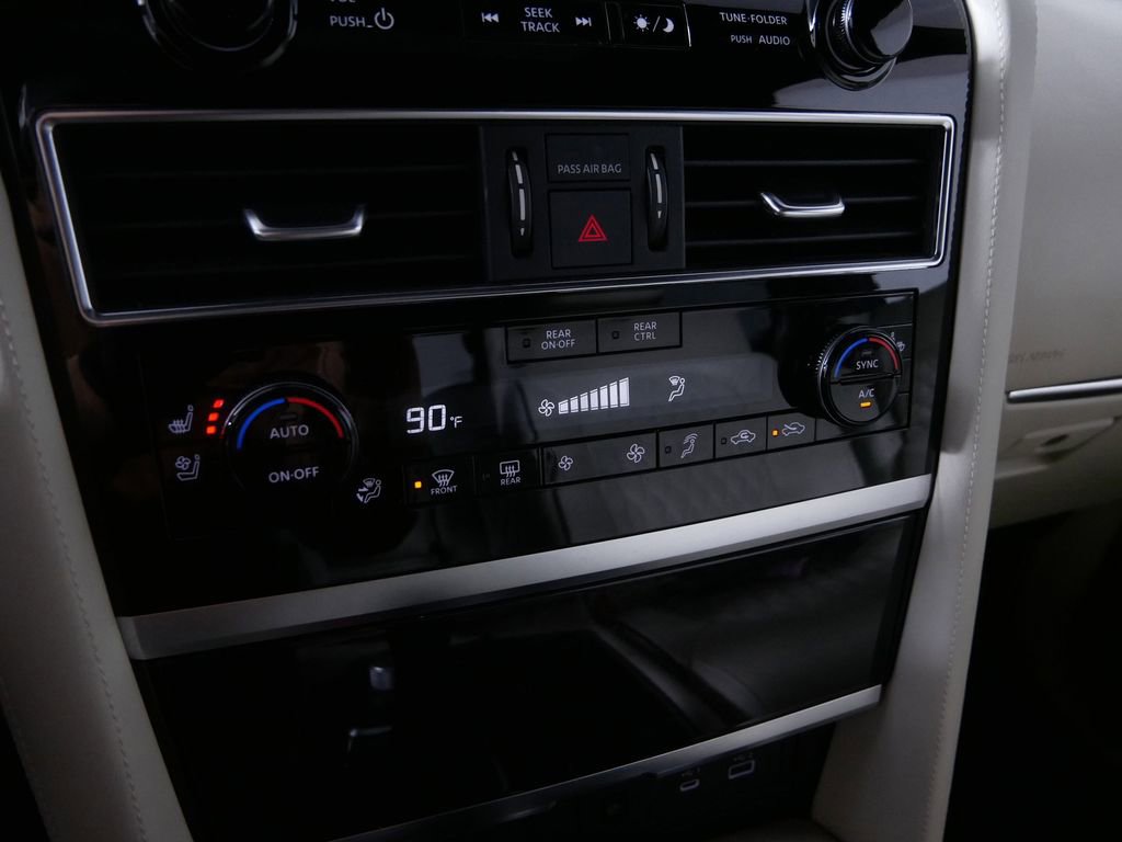 Used 2024 INFINITI QX80 Premium Select image 31