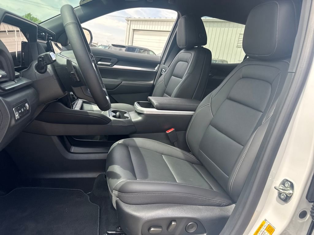 New 2026 GMC Terrain Elevation w/ Elevation Premium Package image 13