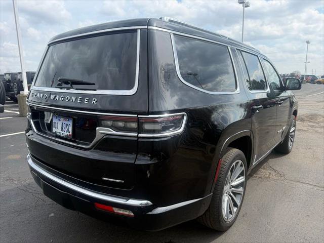Certified 2022 Jeep Grand Wagoneer Series II AWD/4WD image 4