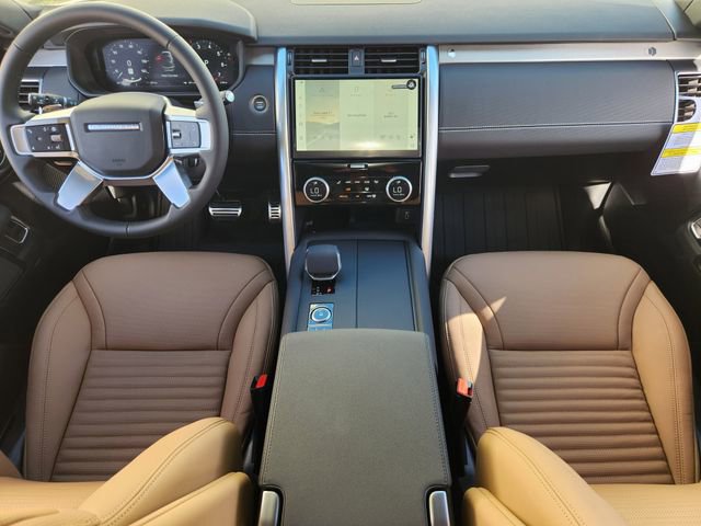 Used 2026 Land Rover Discovery Limited Edition image 19