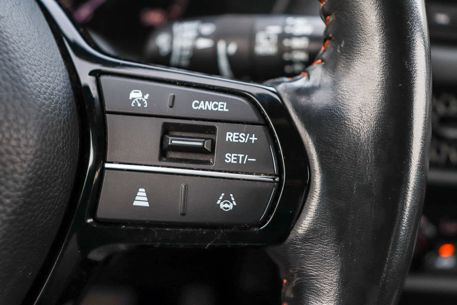 Used 2023 Honda HR-V Sport image 25