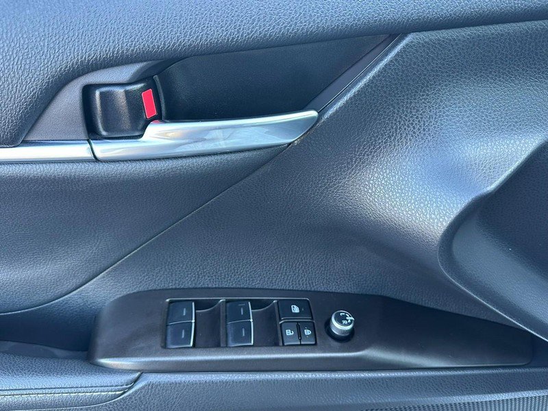 Used 2024 Toyota Camry XSE w/ Cold Weather Package image 9