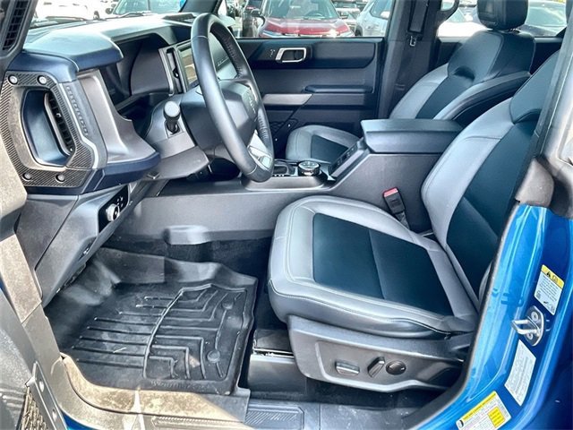 Used 2023 Ford Bronco Outer Banks w/ Sasquatch Package image 13