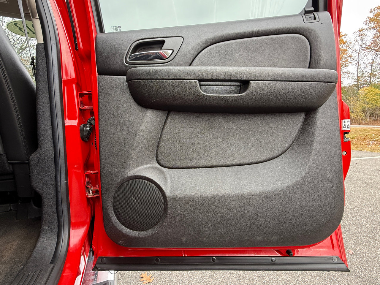 Used 2013 GMC Sierra 2500 SLT w/ Entertainment Package image 30