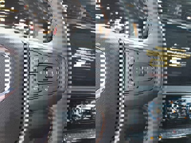 New 2026 GMC Sierra 1500 AT4 w/ AT4 Premium Package AWD/4WD image 29