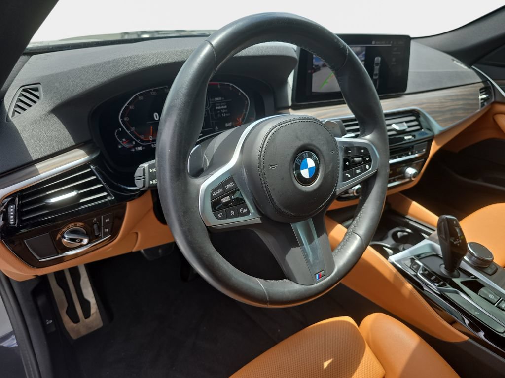 Used 2023 BMW 530i w/ M Sport Package RWD image 22