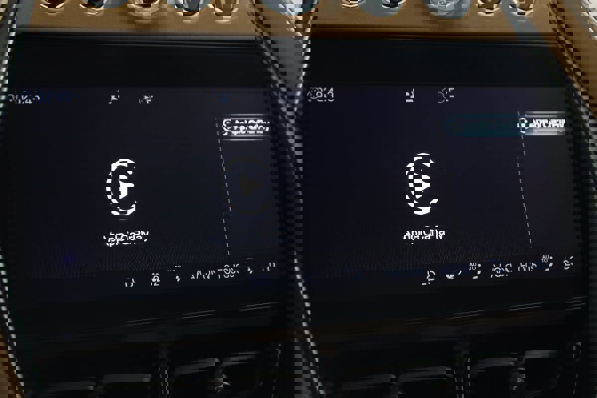 Used 2023 Aston Martin DBX 707 image 56