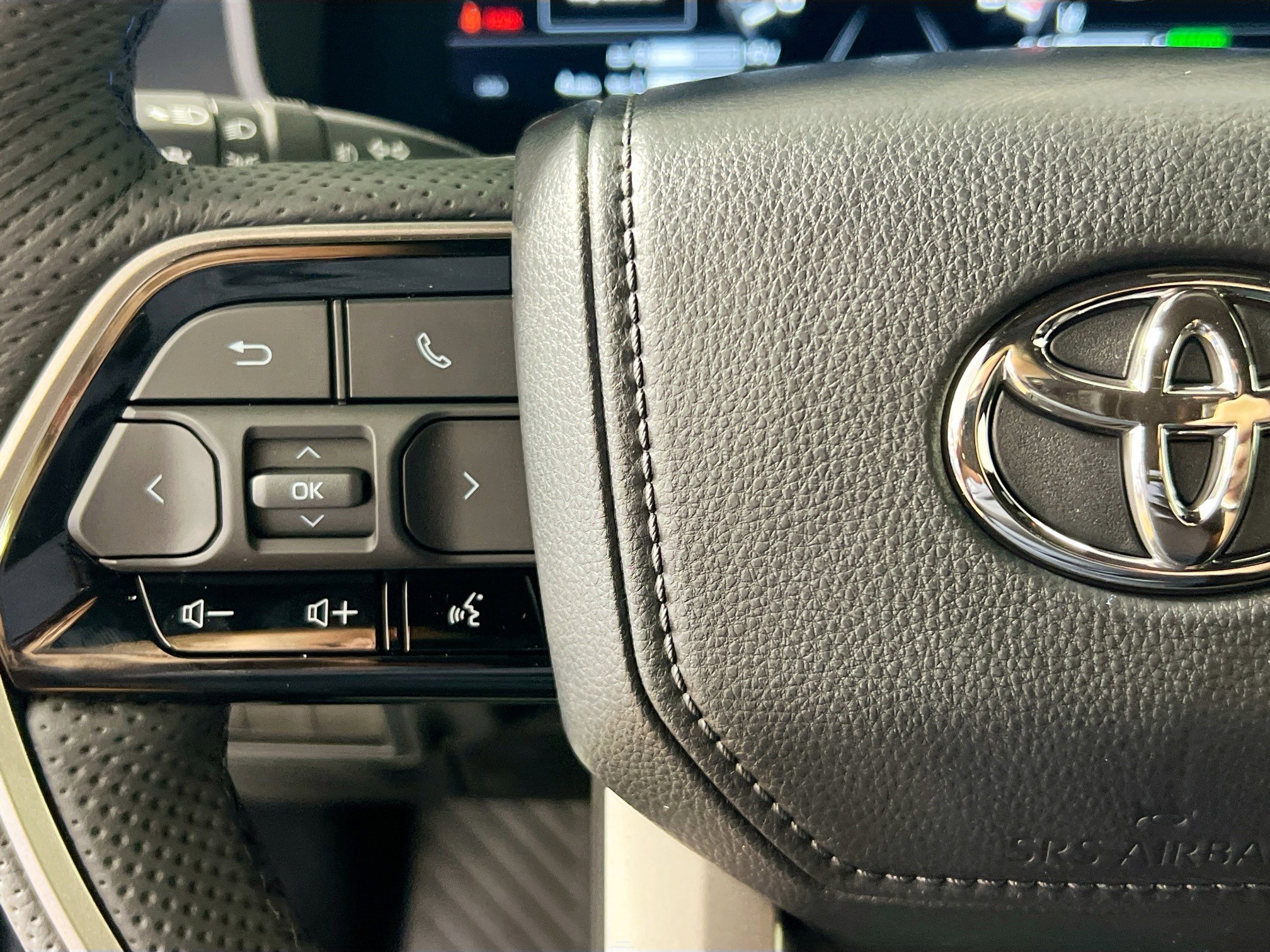 New 2026 Toyota Sequoia Platinum image 18