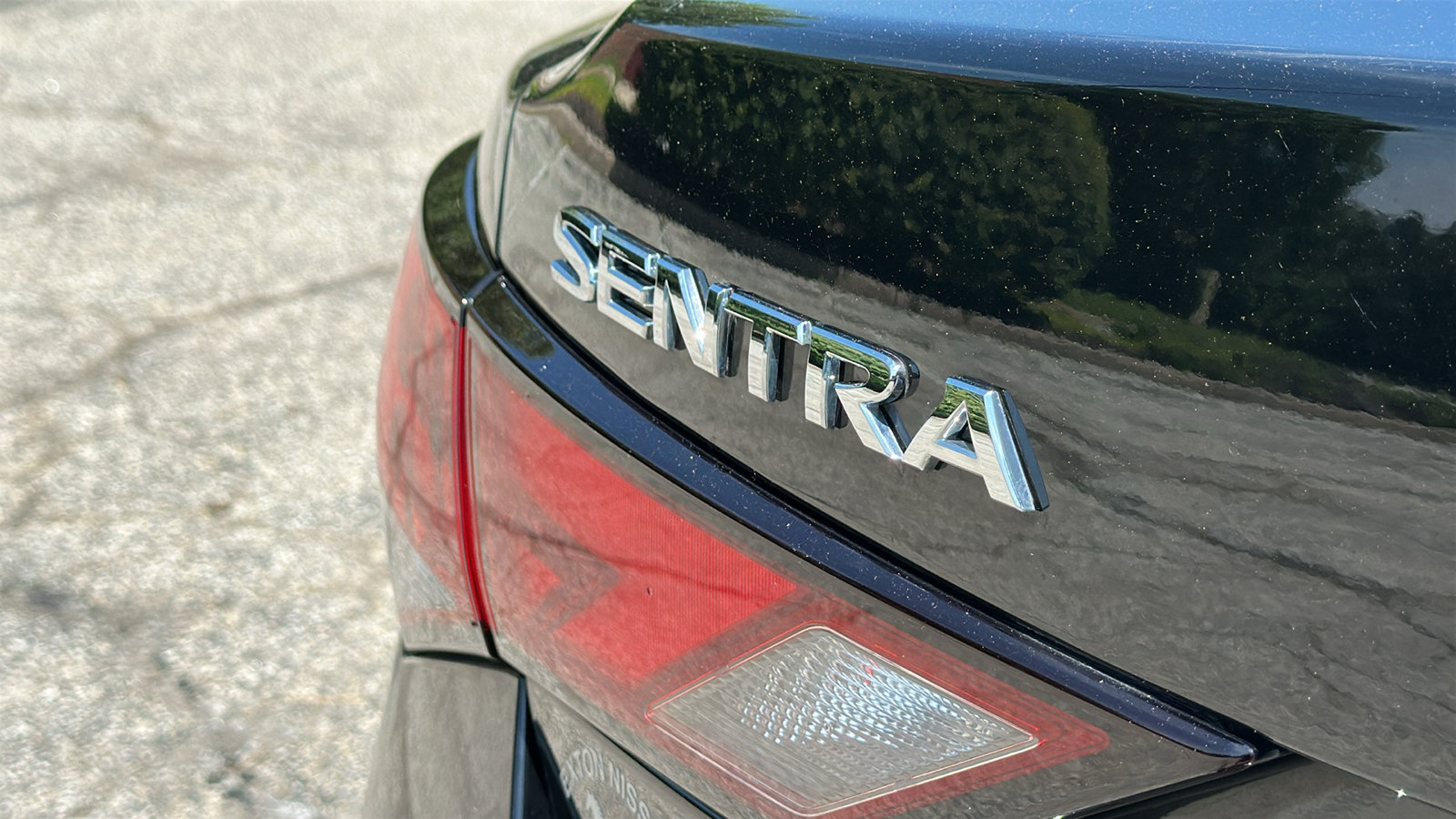 Used 2024 Nissan Sentra S FWD image 9