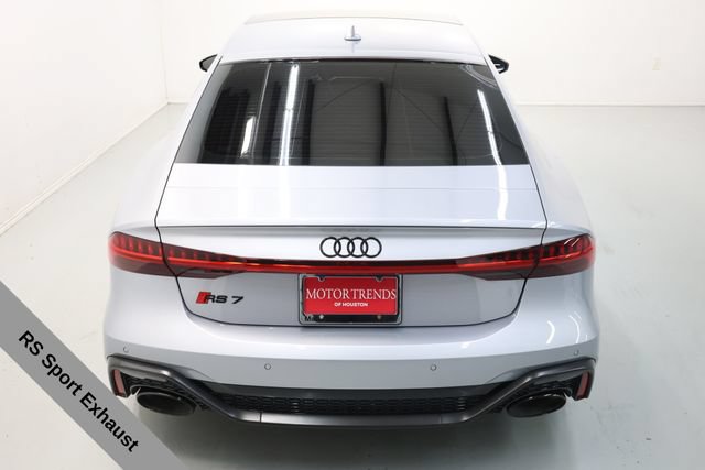 Used 2025 Audi RS 7 Performance AWD/4WD image 15