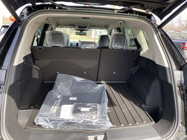 New 2026 Nissan Rogue SV w/ Rock Creek Premium Package image 6