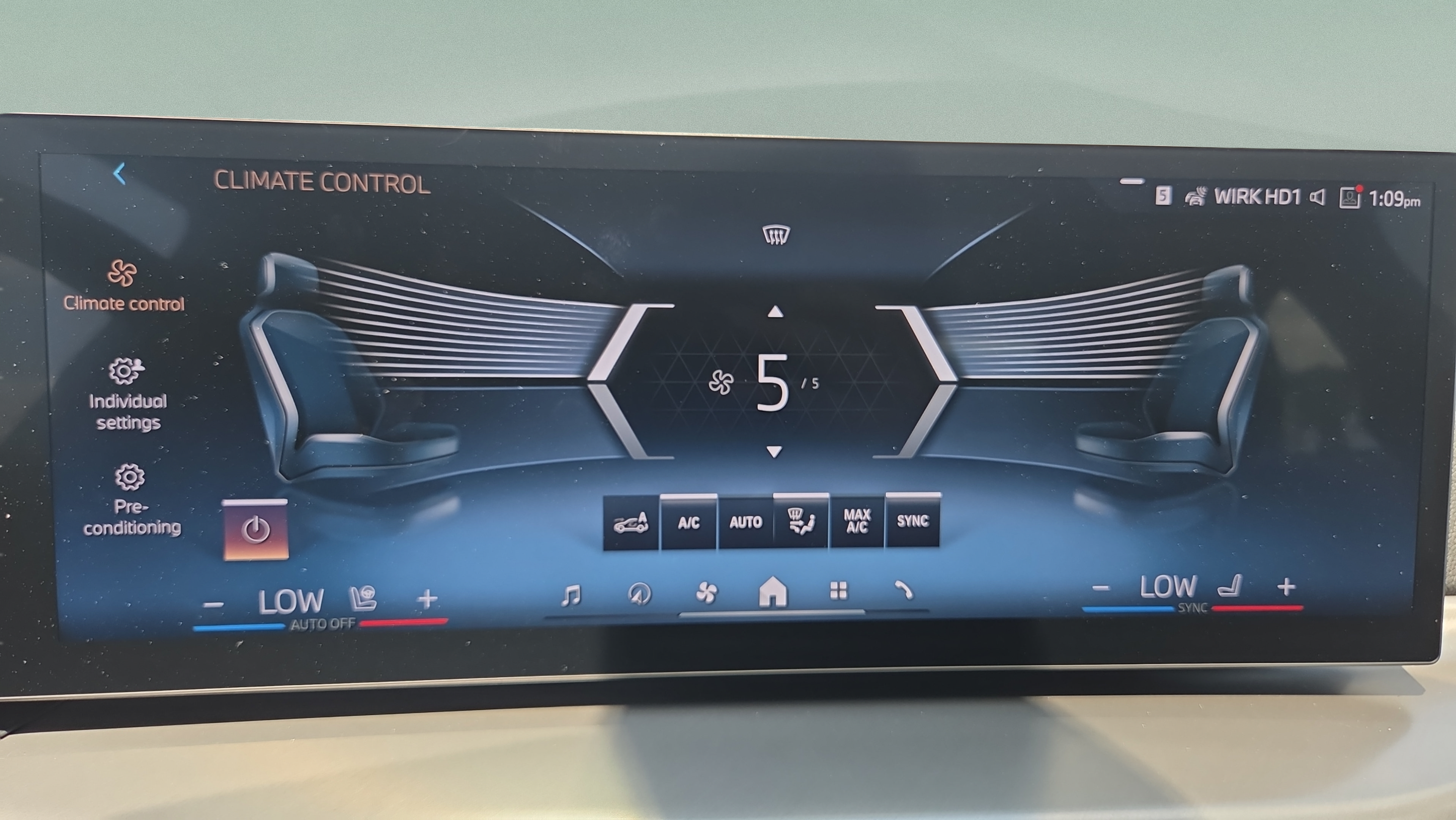 New 2026 BMW 230i Coupe w/ Premium Package RWD image 28