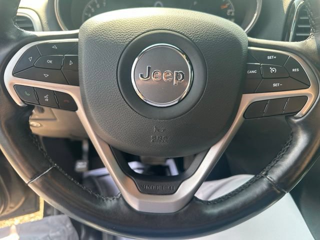 Used 2021 Jeep Grand Cherokee Altitude AWD/4WD image 30