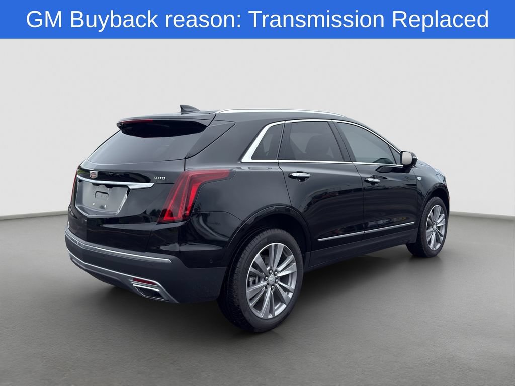 Used 2025 Cadillac XT5 Premium Luxury w/ Technology Package FWD image 6