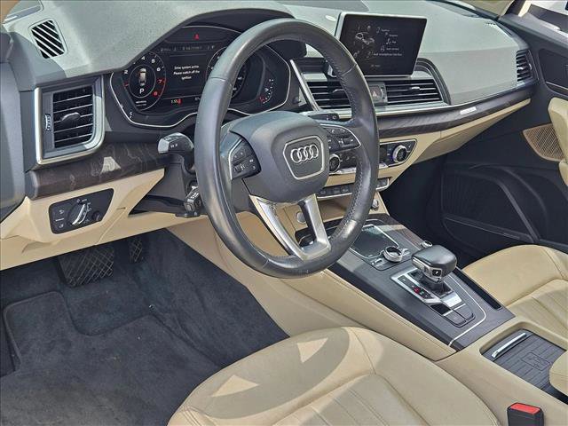 Used 2019 Audi Q5 2.0T Premium Plus w/ Premium Plus Package AWD/4WD image 9