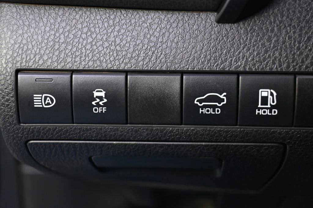 Used 2021 Toyota Camry SE FWD image 22