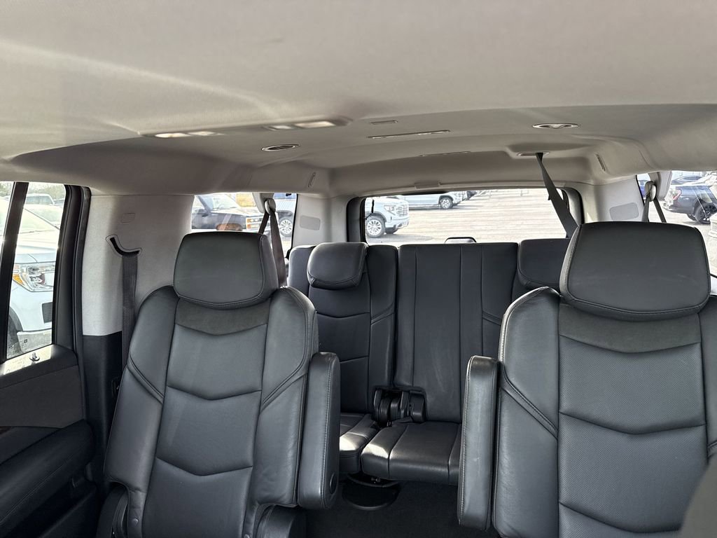 Certified 2020 Cadillac Escalade ESV Luxury image 11