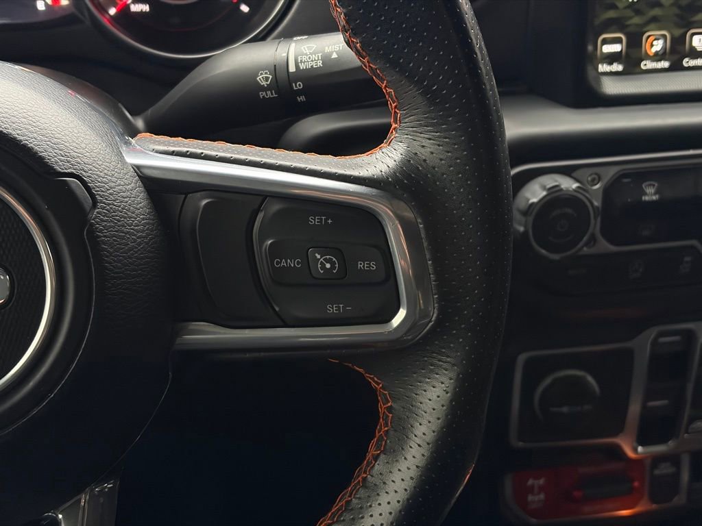 Used 2021 Jeep Gladiator Mojave image 16