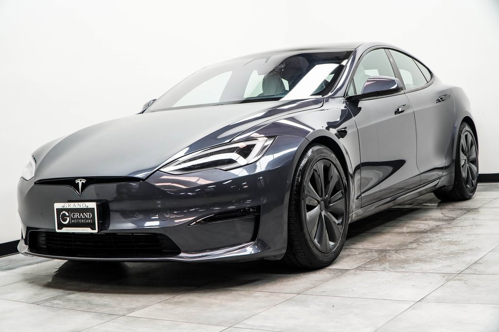 Used 2021 Tesla Model S Plaid image 6