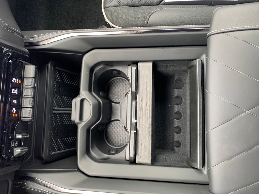 New 2026 RAM 1500 Limited w/ Body Color Bumper Group image 28