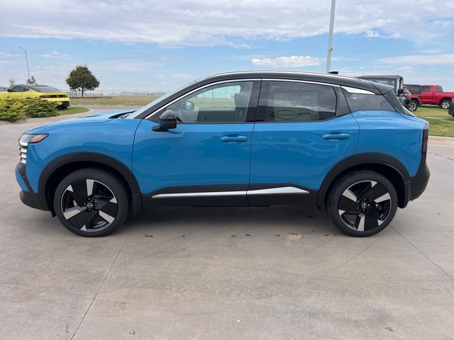 New 2026 Nissan Kicks SR image 4